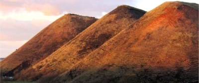 5 Five Sisters Shale Bings near West Calder 5 Five Sisters Shale Bings near West Calder
