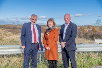 Pictured is Councillor Tom Conn, Wendy McCorriston, the council’s Development Management Manager and John Hamilton, CEO of Winchburgh Developments Ltd.) 